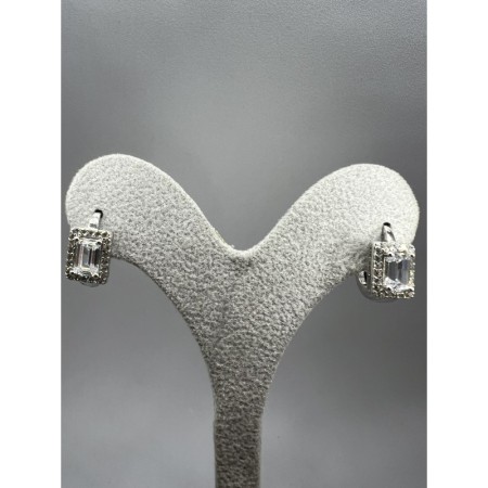 14 Ayar Baget Beyaz Altın Küpe